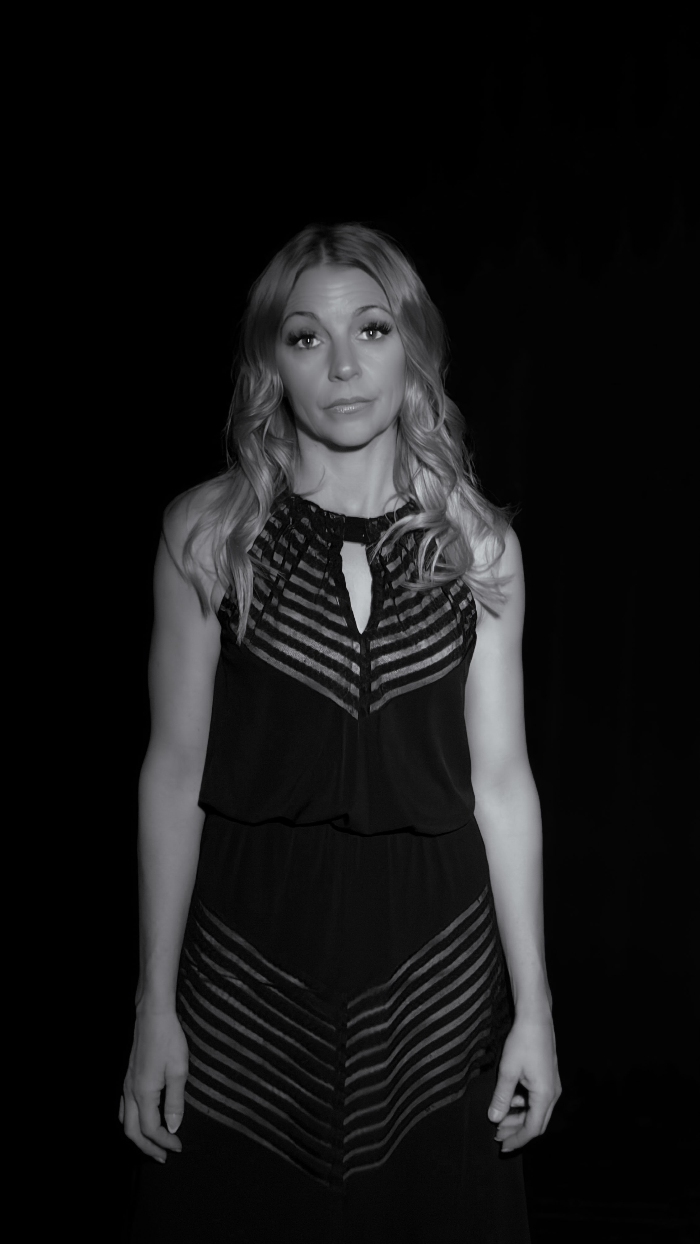 Lisa Apple — full standing portrait